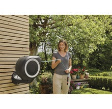 Wandschlauchbox GARDENA RollUp S inkl. 15 m Schlauch, 180° schwenkbar und RollControl-Technologie