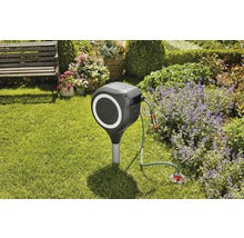 Gartenschlauchbox RollUp S mit Erdspieß inkl. 15 m Schlauch, 360° schwenkbar und RollControl-Technologie