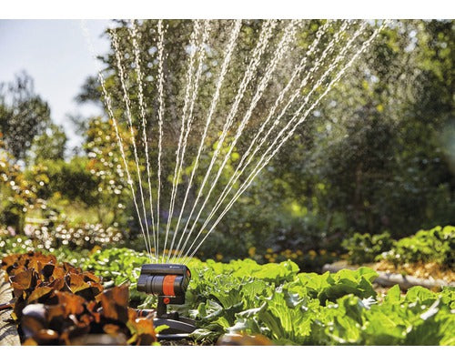 Viereckregner GARDENA AquaZoom compact für bis zu 216 m²